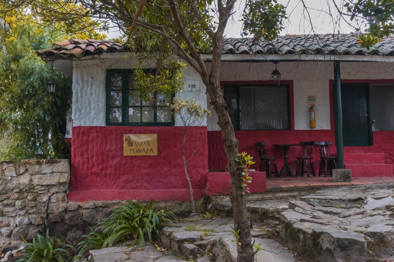 Hotel Y Centro De Convenciones Pueblito De Yerbabuena Paraiso Natural Chia Ngoại thất bức ảnh