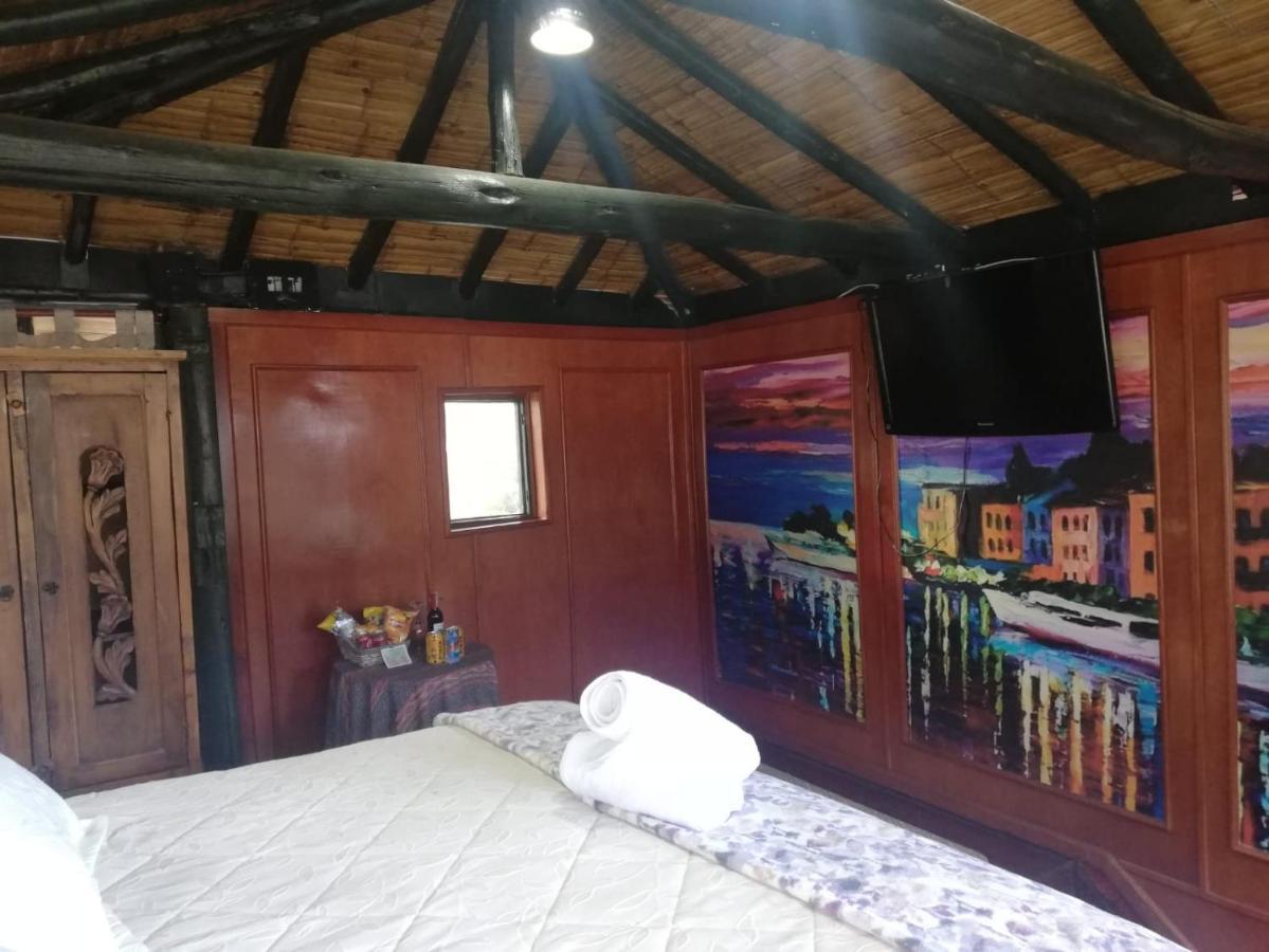 Hotel Y Centro De Convenciones Pueblito De Yerbabuena Paraiso Natural Chia Ngoại thất bức ảnh