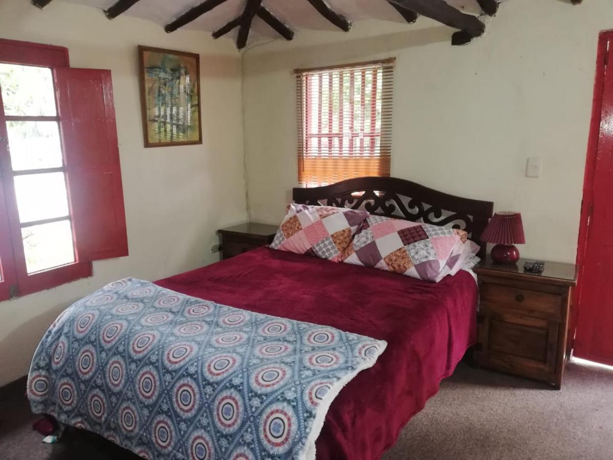 Hotel Y Centro De Convenciones Pueblito De Yerbabuena Paraiso Natural Chia Ngoại thất bức ảnh