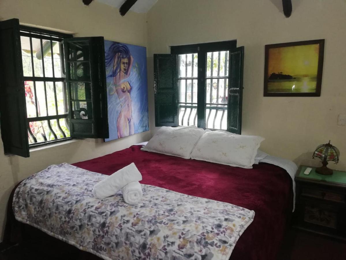 Hotel Y Centro De Convenciones Pueblito De Yerbabuena Paraiso Natural Chia Ngoại thất bức ảnh